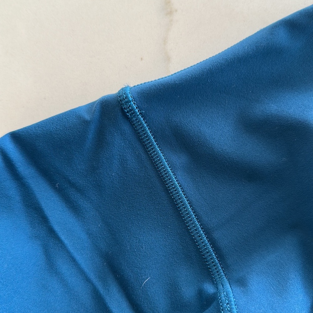 Lululemon High Rise 25” Align Pant - Picture 4 of 5